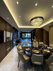 Shrewsbury Road (D11), Terrace #592471551